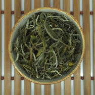 White Snow Buds - Valkoinen tee alk. 25 g